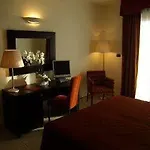 Parlapa Hotel