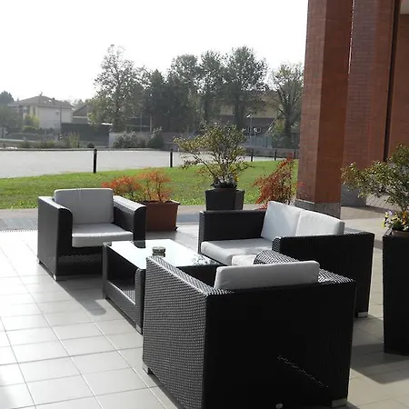 Hotel Parlapa 3*